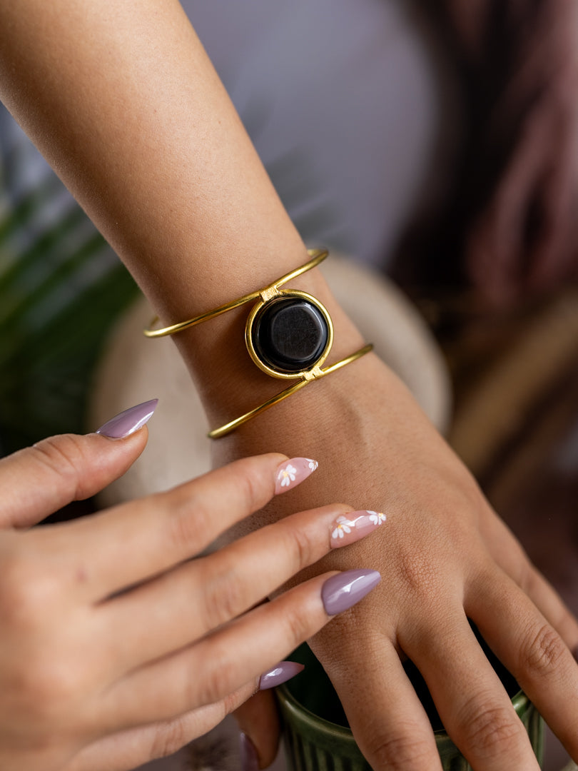 Noir Brass Bracelet (Anti Tarnish)