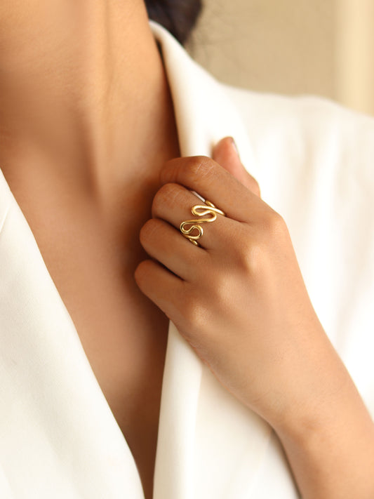 Hook Statement Brass Adjustable Ring - Lili-Origin