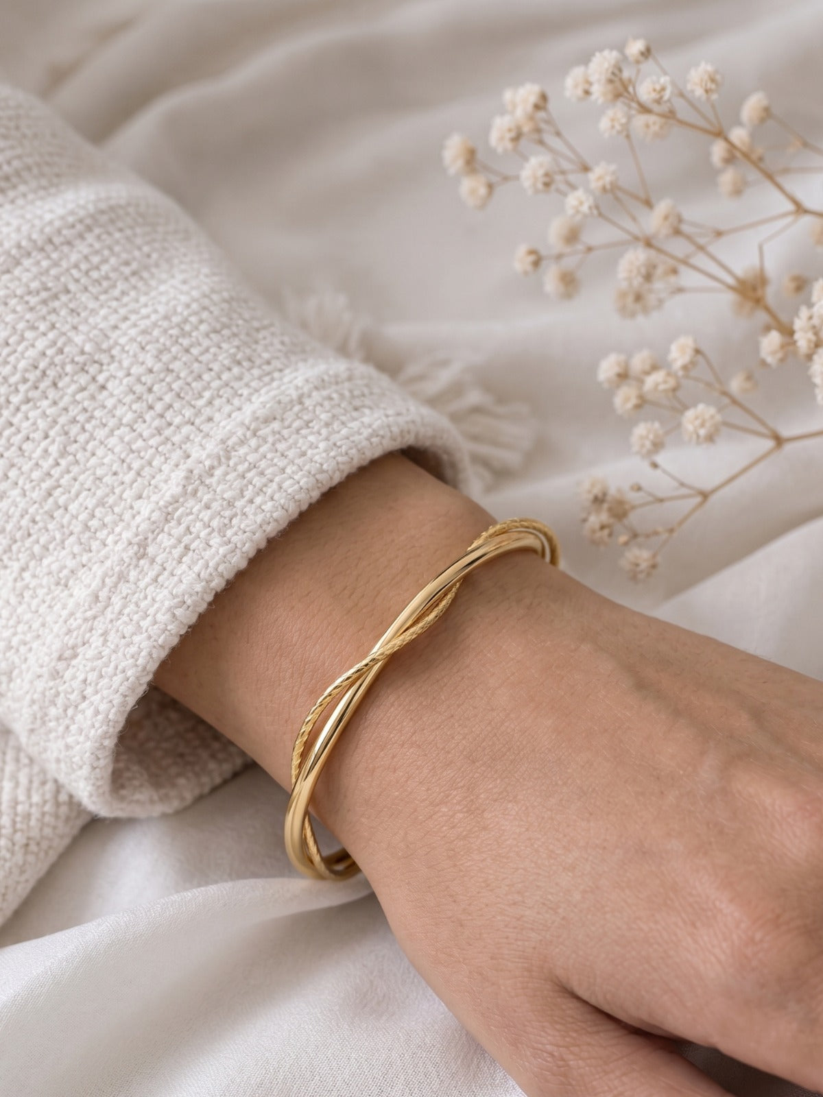 Twisted Harmony Brass Adjustable Bracelet (Anti Tarnish)