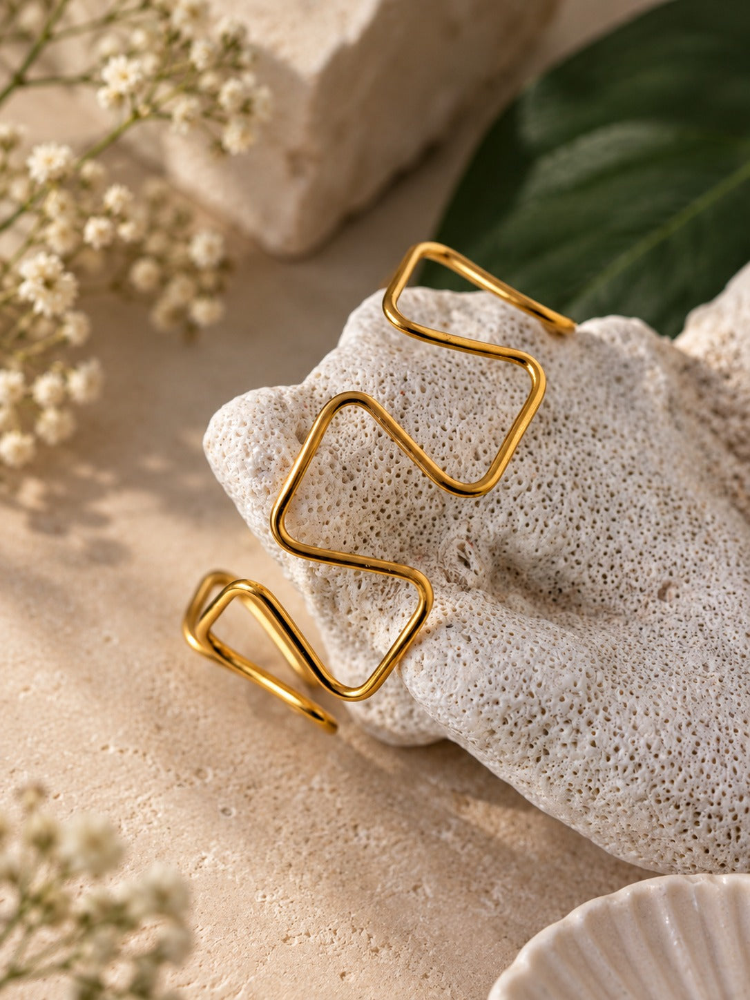 Zig Zag Brass Cuff Adjustable Bracelet (Anti Tarnish)