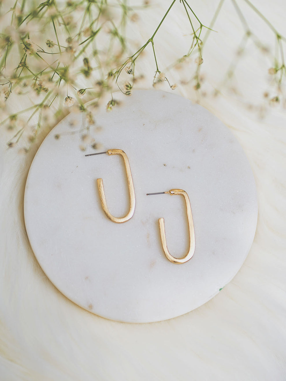 10 Statement Earrings and Pouch Festive Hamper - Lili-Origin