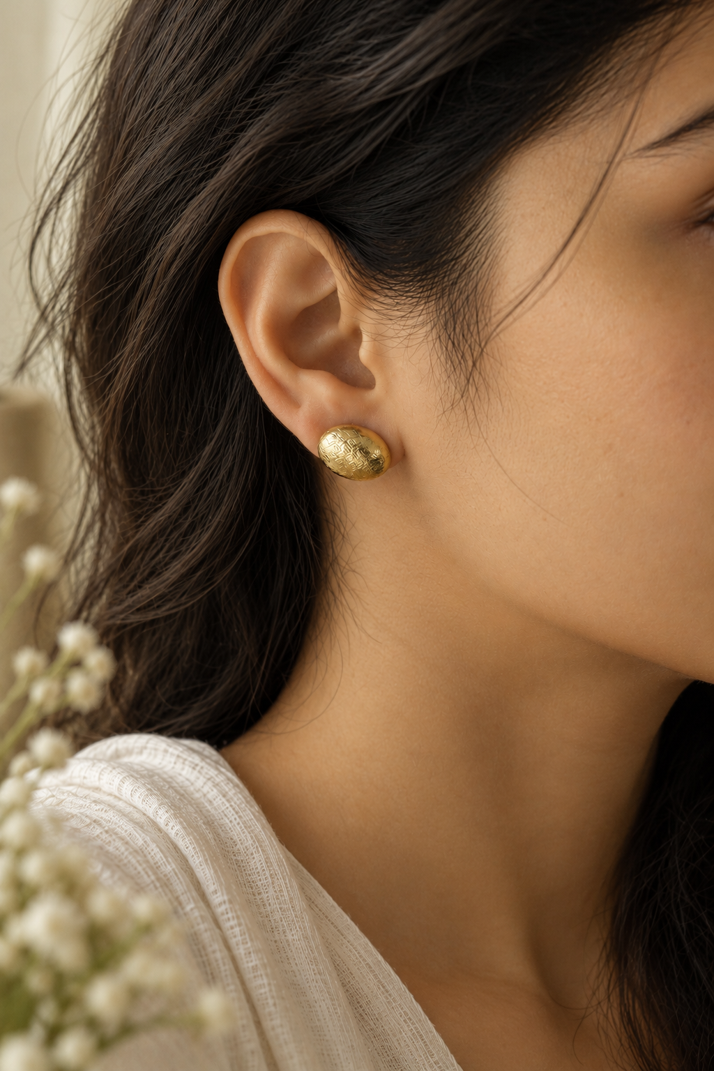 Golden Pebble Stud