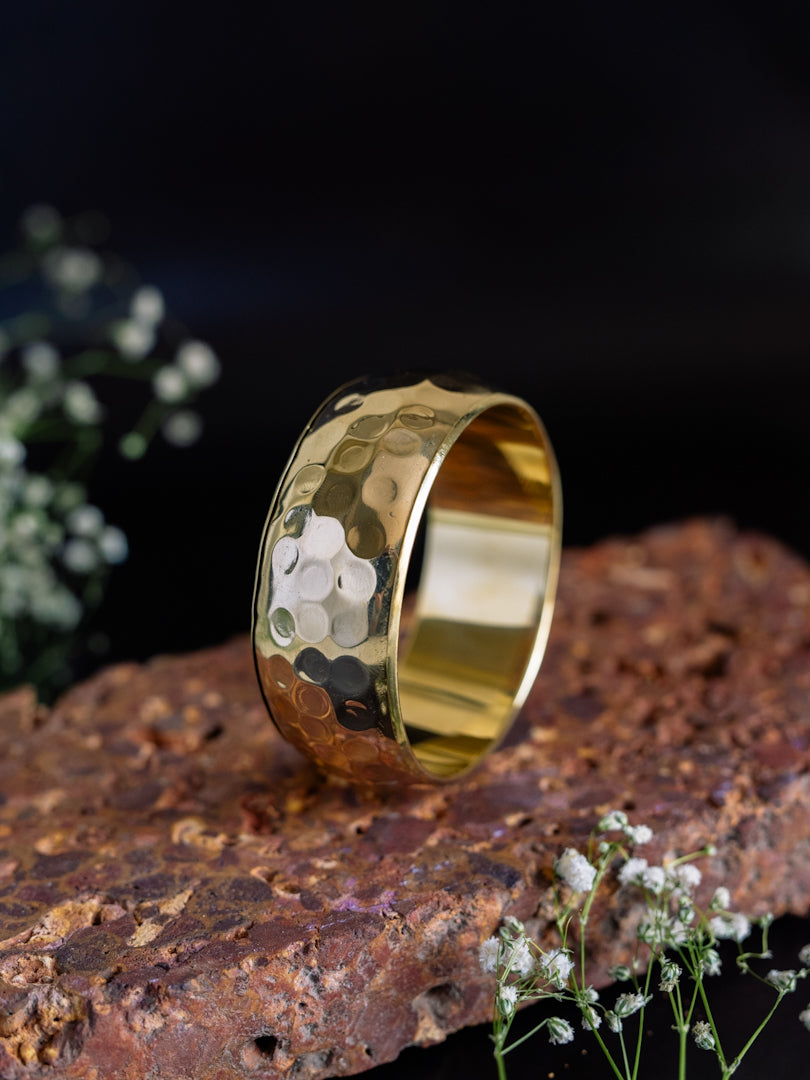 Pounded Brass Bangle (Anti Tarnish)