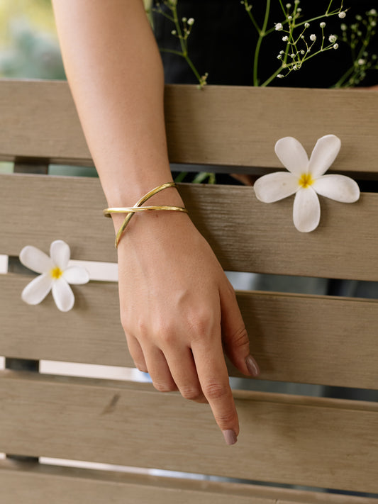 Twisty Adjustable Brass Bracelet (Anti Tarnish)