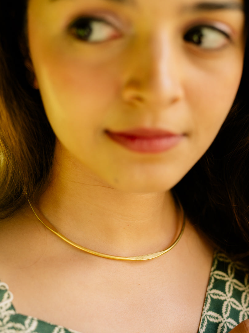 Solis Brass Adjustable Neck Cuff Choker (Anti Tarnish)