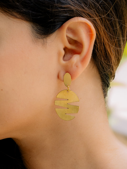 Milli cut out Brass Earring (Anti Tarnish)
