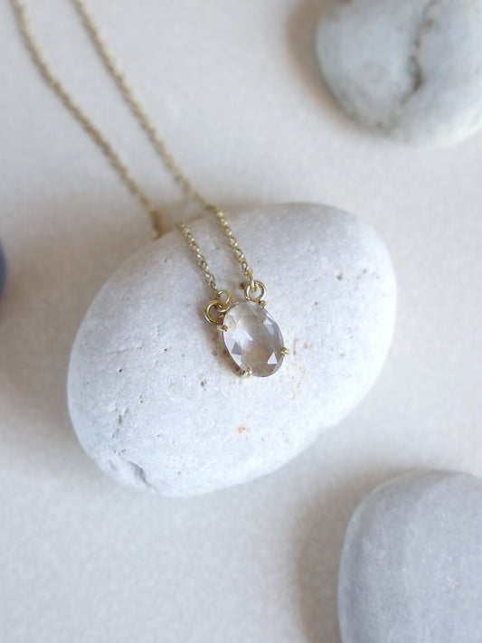Oval Crystal Brass Necklace (Anti Tarnish)