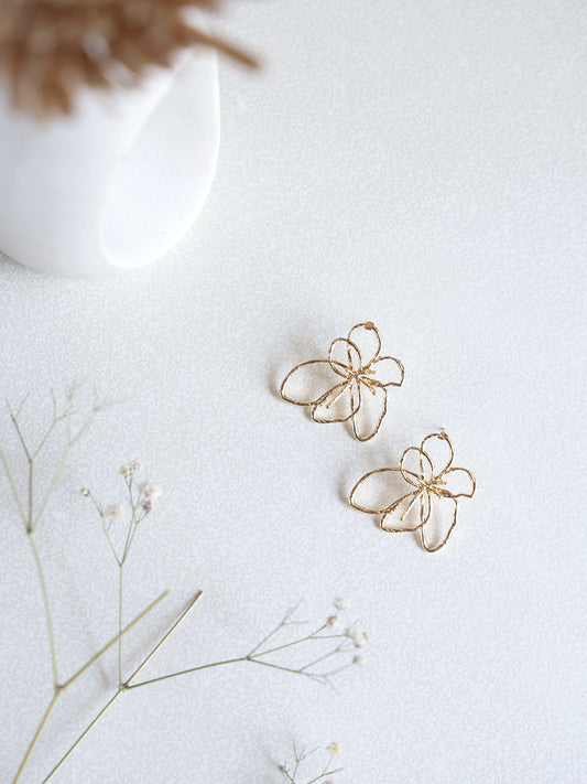 Bloom Outline Earrings