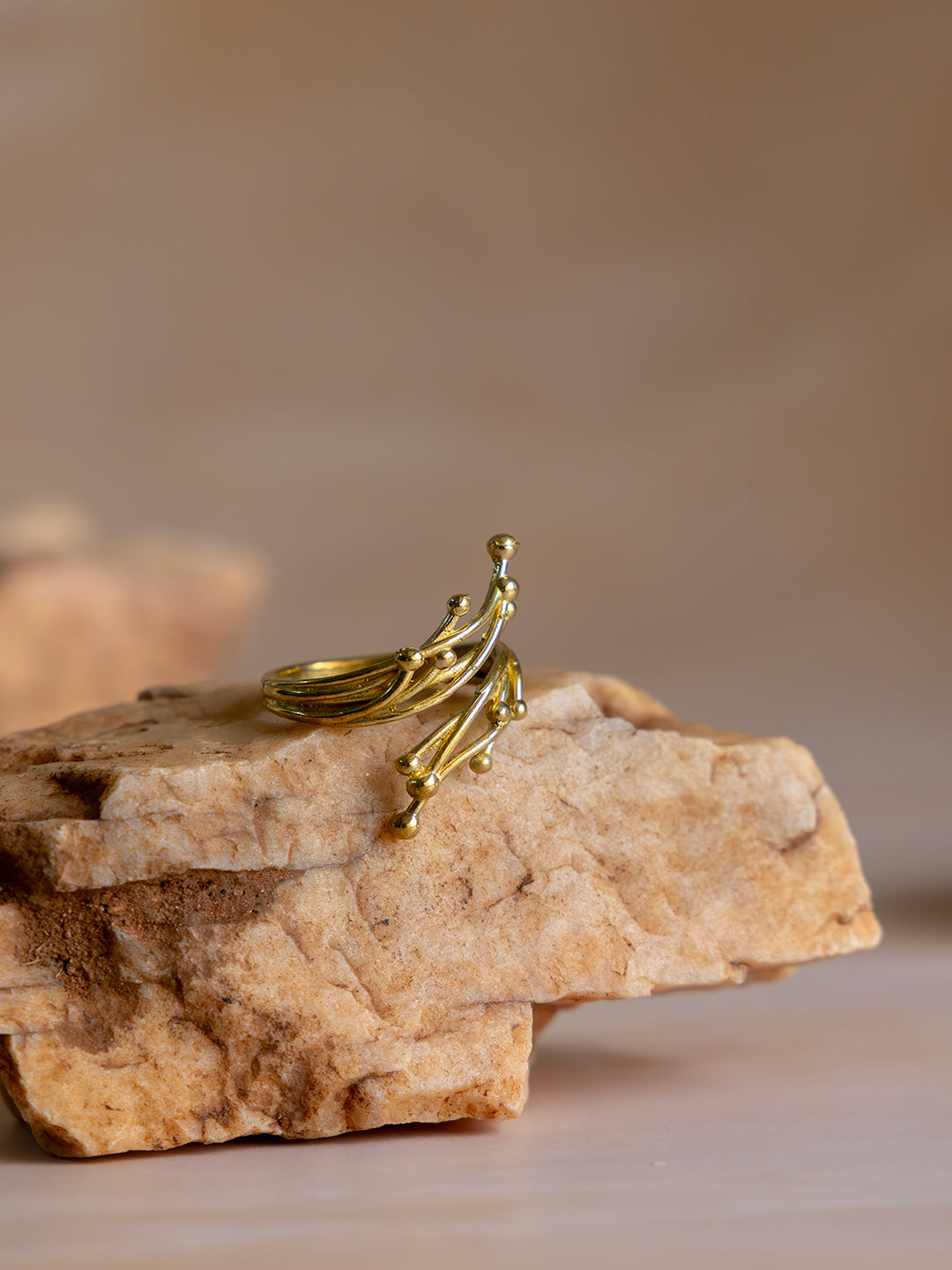 Cascade Dot Brass Adjustable Ring (Anti Tarnish)