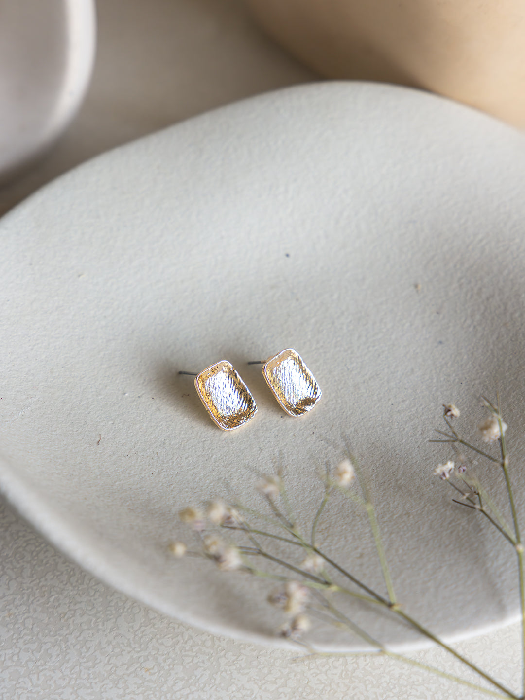Hammered Gold Stud