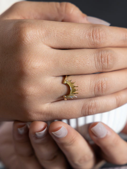 Sunrise Arc Ring Brass Ring (Anti Tarnish)