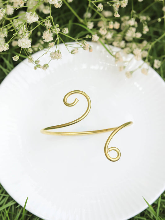 Vine Handcrafted Wire Brass Adjustable Bracelet (Anti Tarnish)