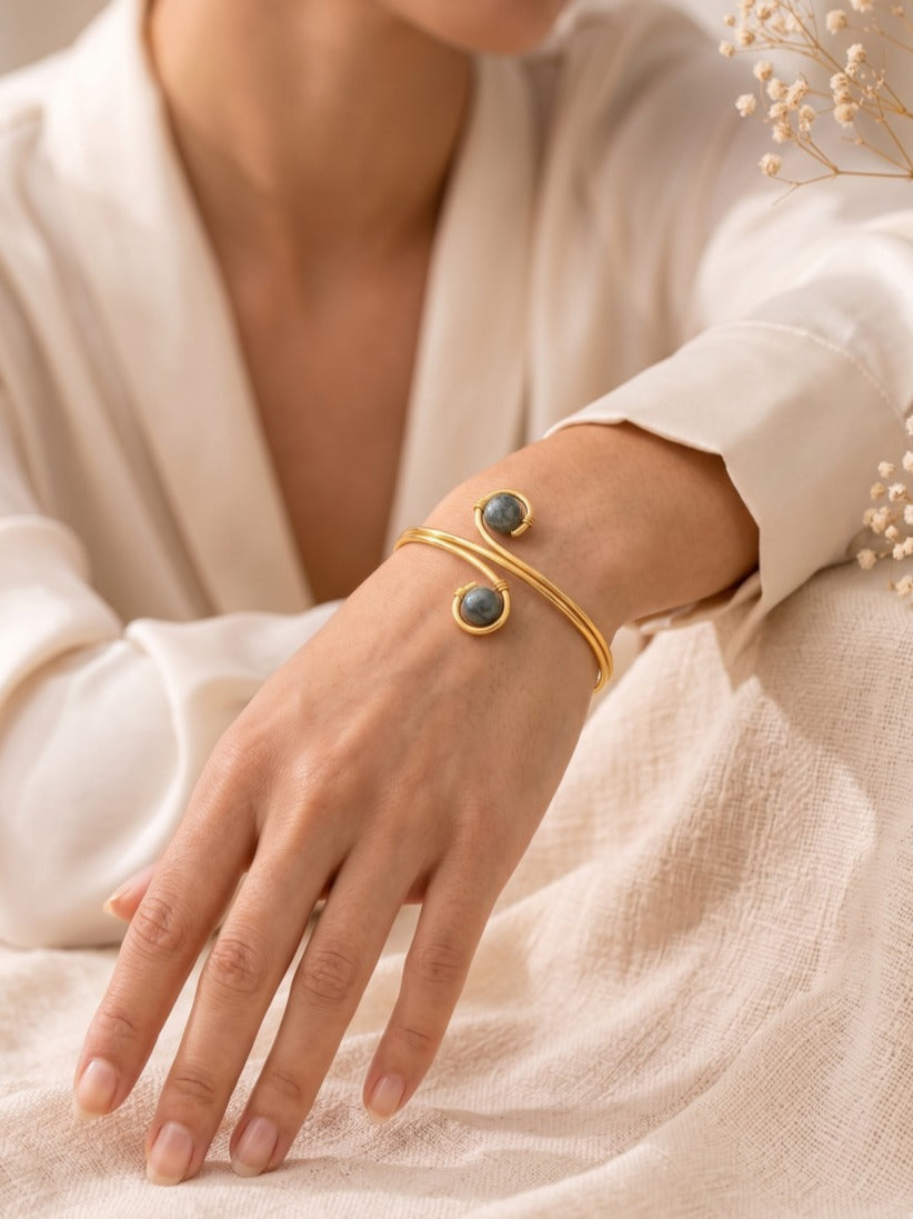 Celestial Orbit Adjustable Bracelet (Anti Tarnish)