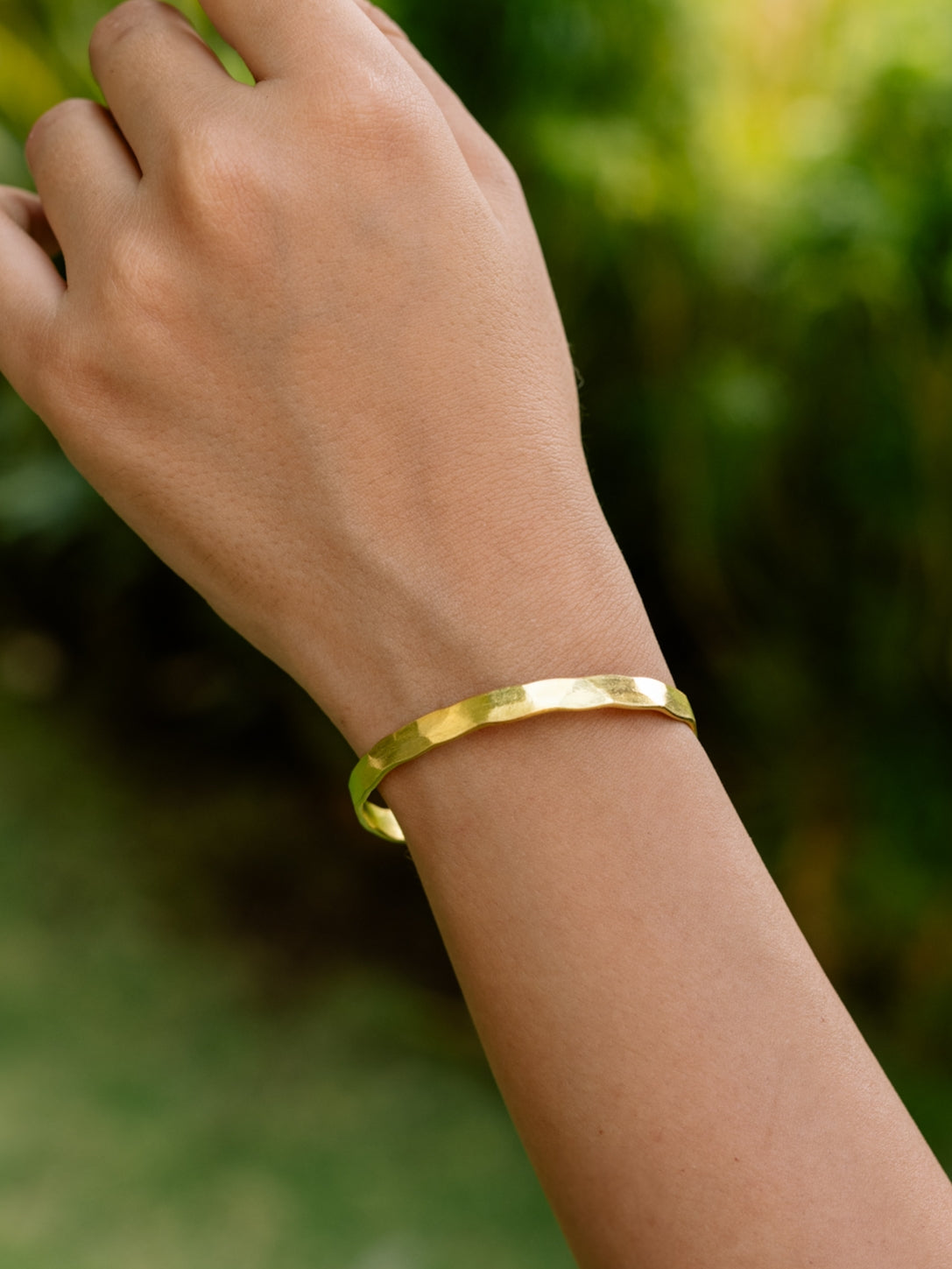 Kuts 10 Jewel Brass Anti Tarnish Hamper ( 6 rings, 3 Bracelet, 1 Earring)