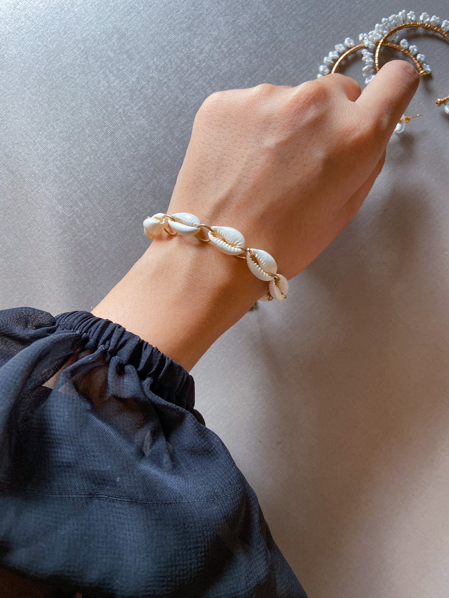 Shell Bracelet - Lili-Origin