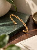 Band Twist Brass Adjustable Bracelet (Anti Tarnish)