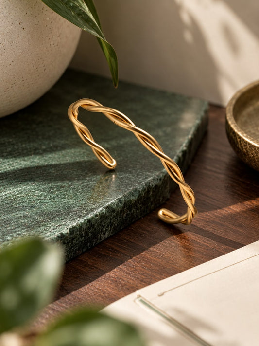 Band Twist Brass Adjustable Bracelet (Anti Tarnish)
