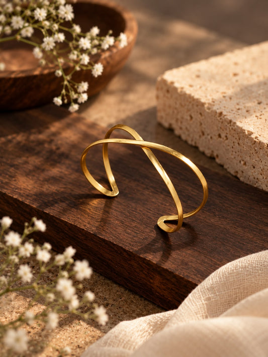 Twisty Adjustable Brass Bracelet (Anti Tarnish)