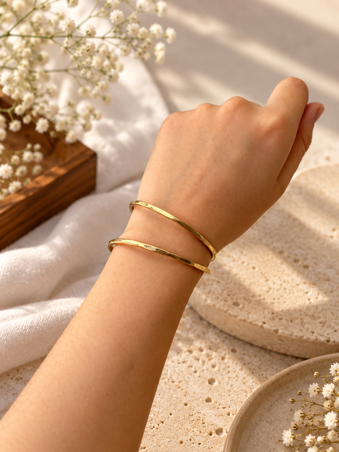 A line Bracelet - 2 way Brass Bracelet