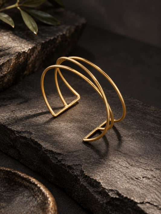 CrissLink 2 way Brass Adjustable bracelet (Anti Tarnish)