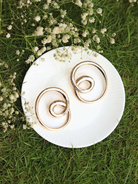 Naughty Knot Earring