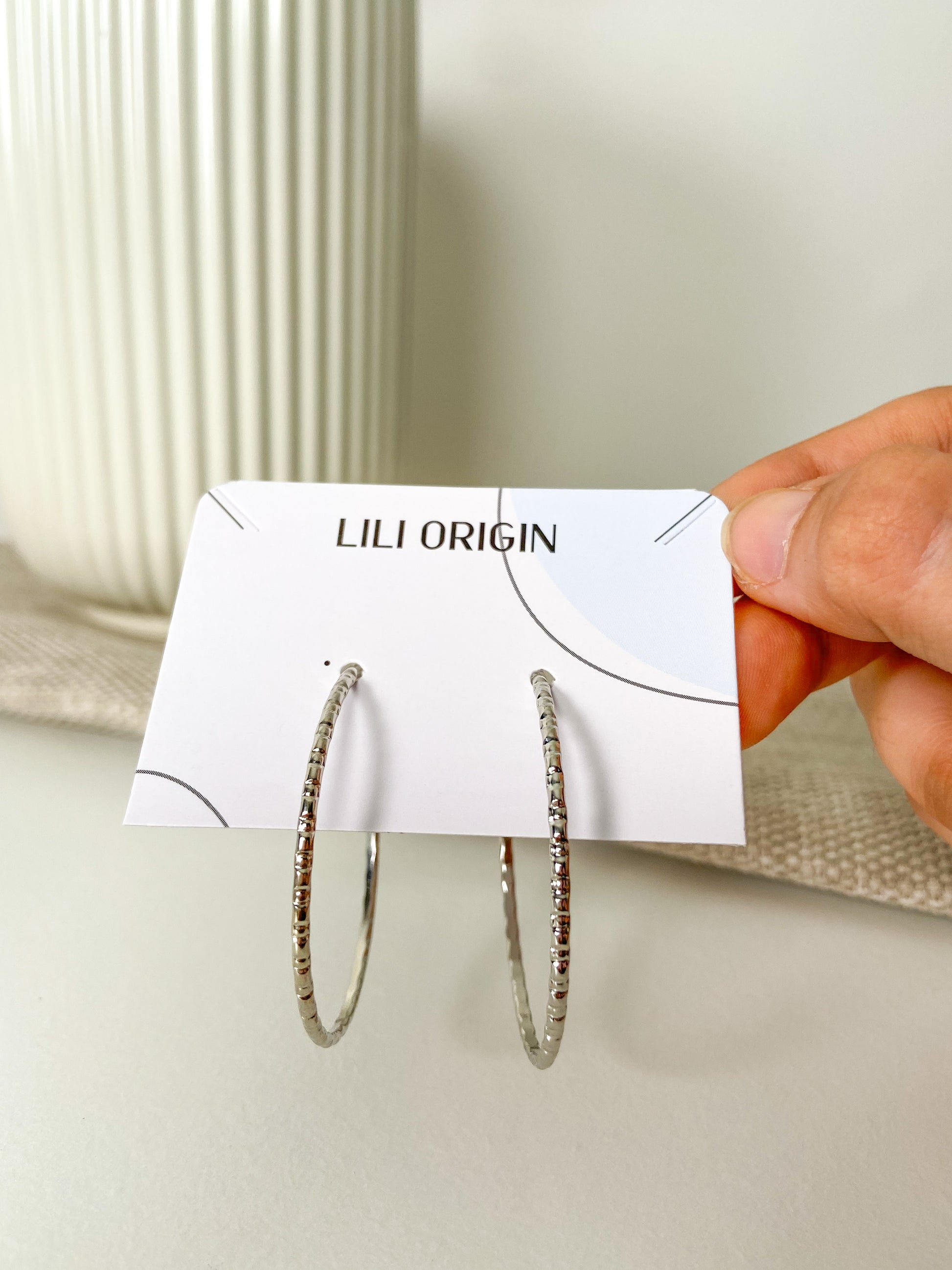 Circular 1 Silver Hoop Singles Earring - Lili-Origin