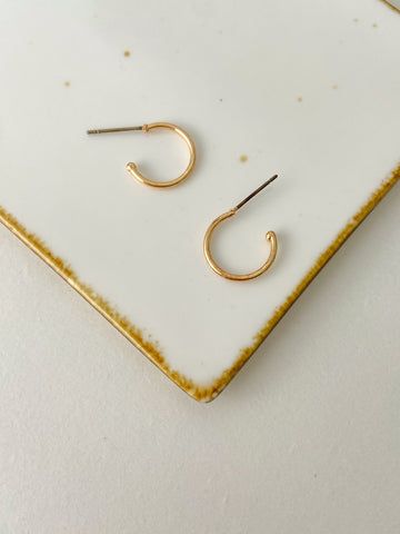 6 pack Small hoop Earrings - Lili-Origin