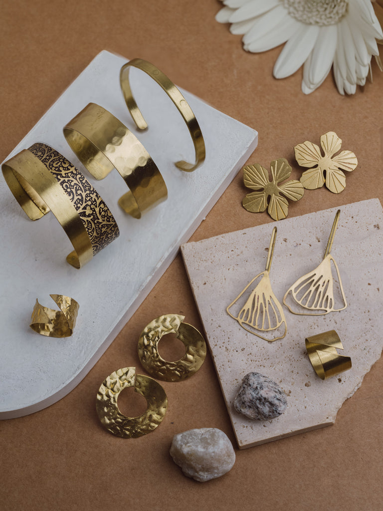 Badass Brass 8 Jewel Hamper (Anti Tarnish)