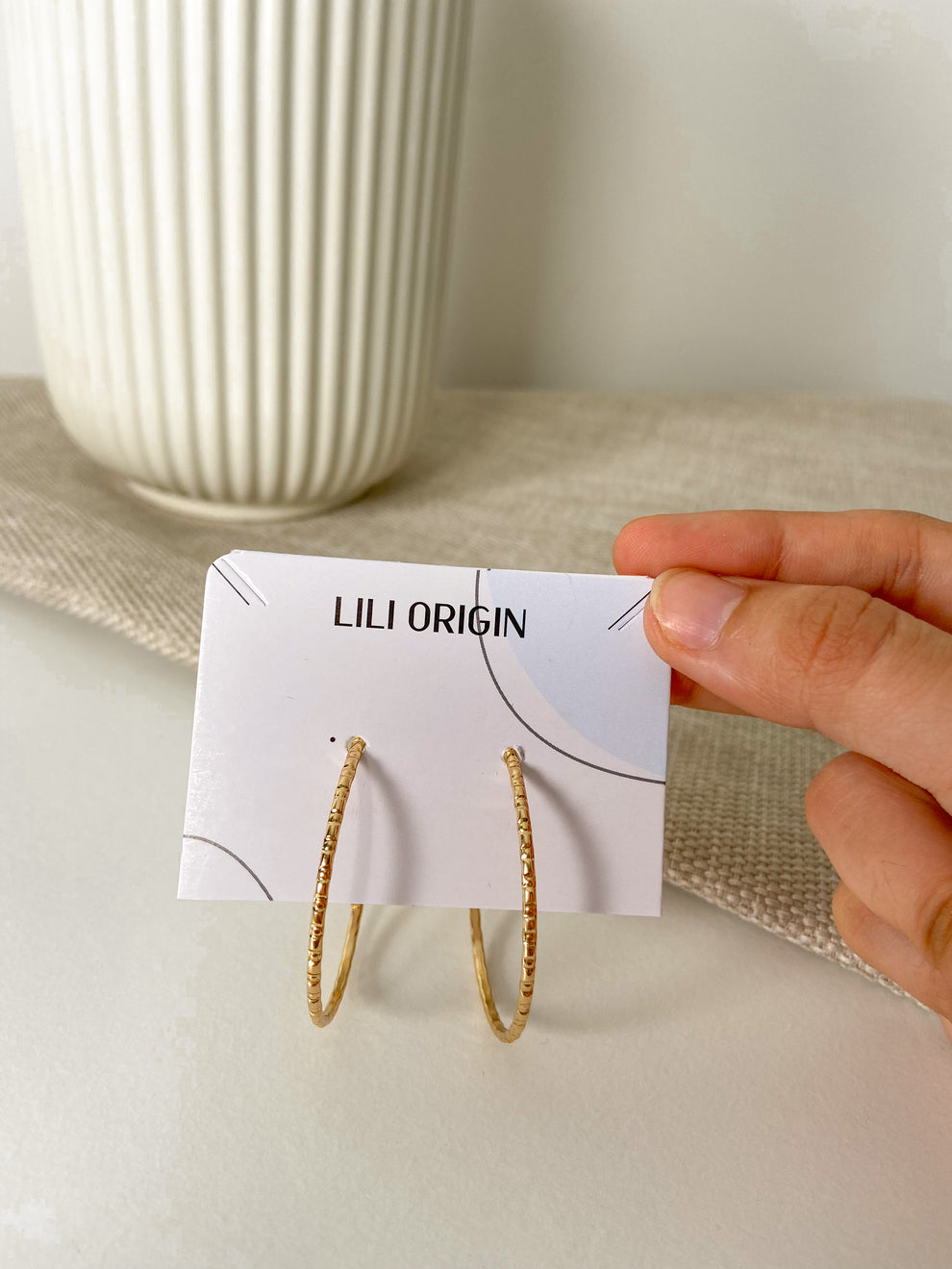4 Pack Circular Hoop Earrings - Lili-Origin