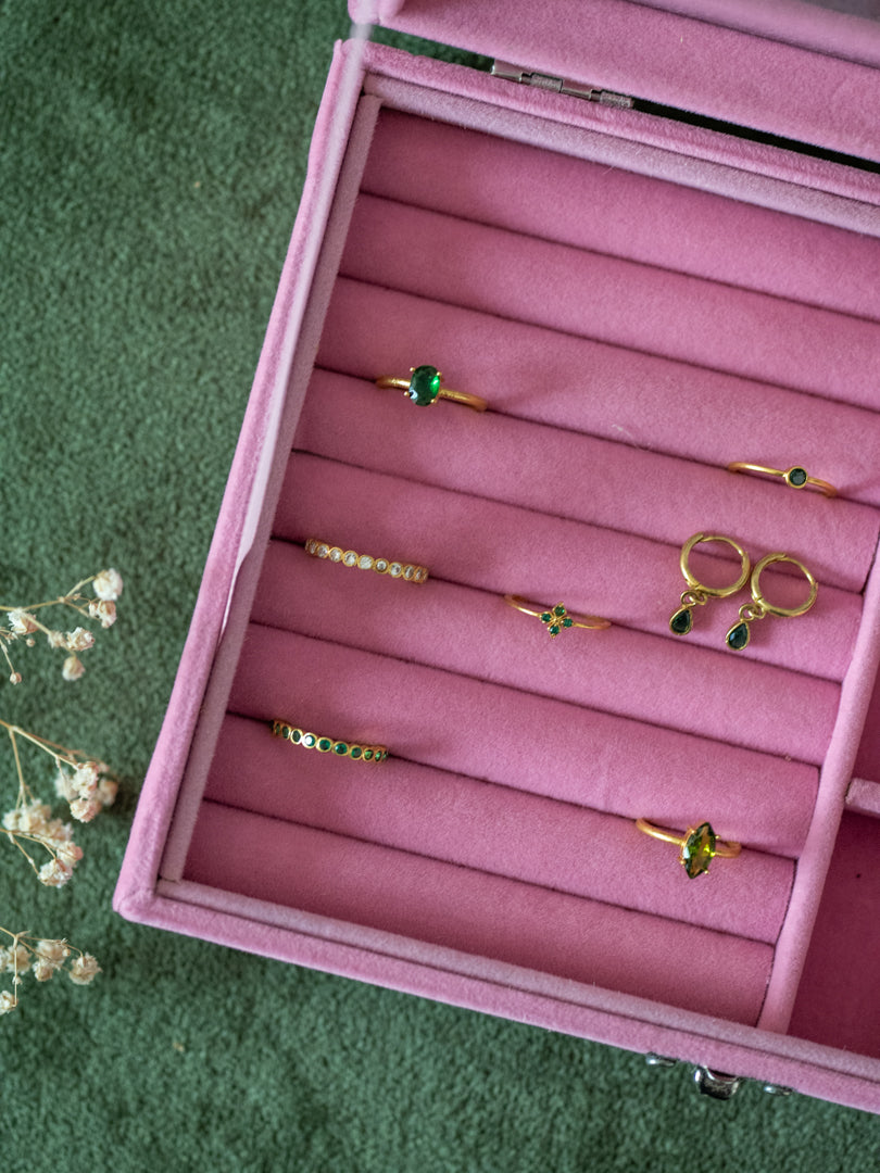 The Emerald Glow Hamper - 7 Jewellery Combo