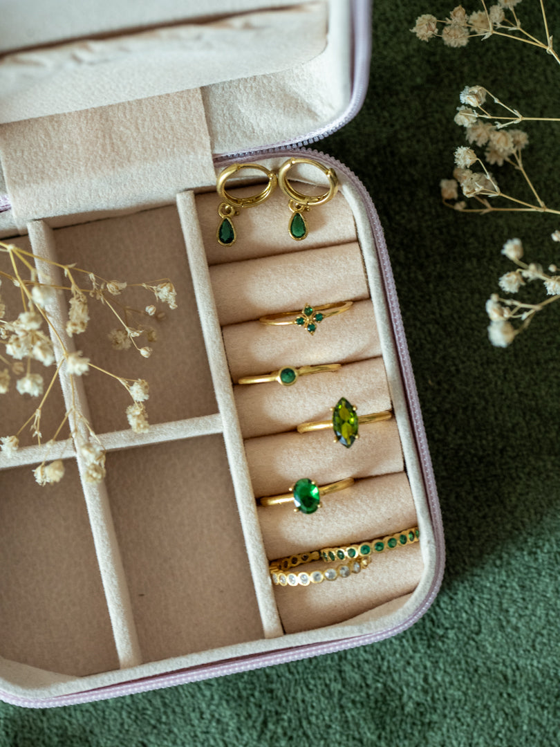 The Emerald Glow Hamper - 7 Jewellery Combo