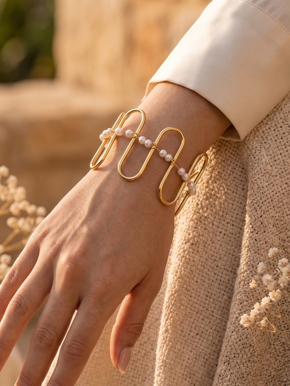 Pearl Loop Adjustable Bracelet (Anti Tarnish)