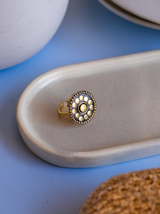 Golden Eclipse – Mosaic Muse Brass Adjustable Ring(Anti Tarnish)