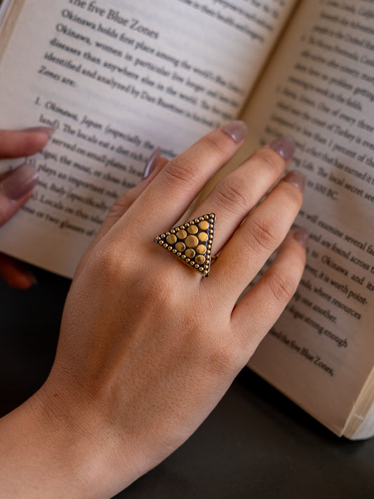 Amber Triangle – Mosaic Muse Brass Adjustable Ring(Anti Tarnish)