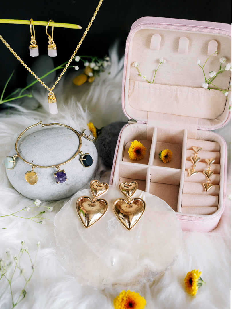 Buy Best Birthday Gift Hamper For Women Online in India