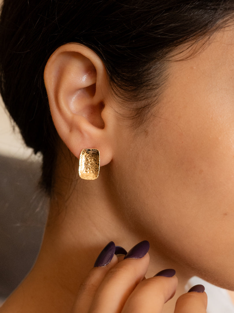 Hammered Gold Stud