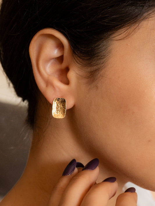 Hammered Gold Stud