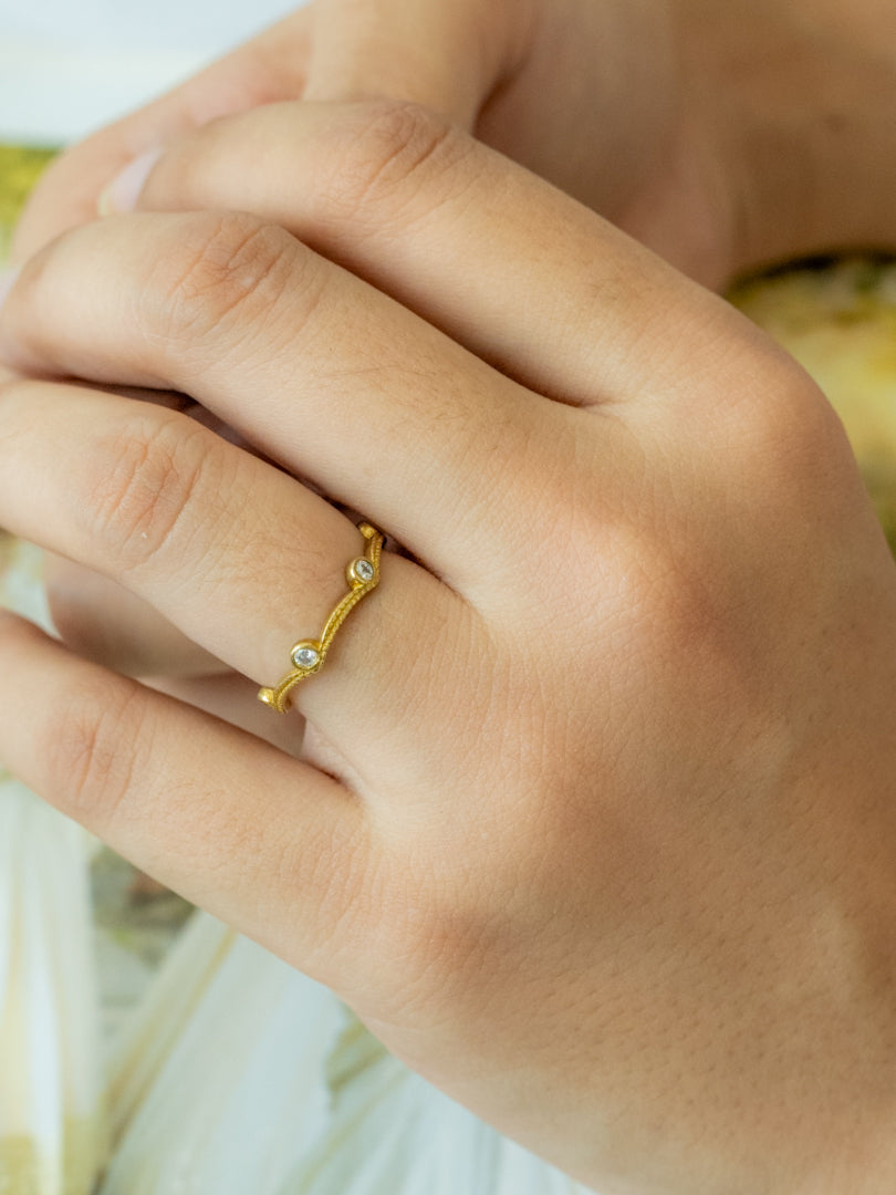 Wavy Spark Brass Adjustable Ring (Anti Tarnish)