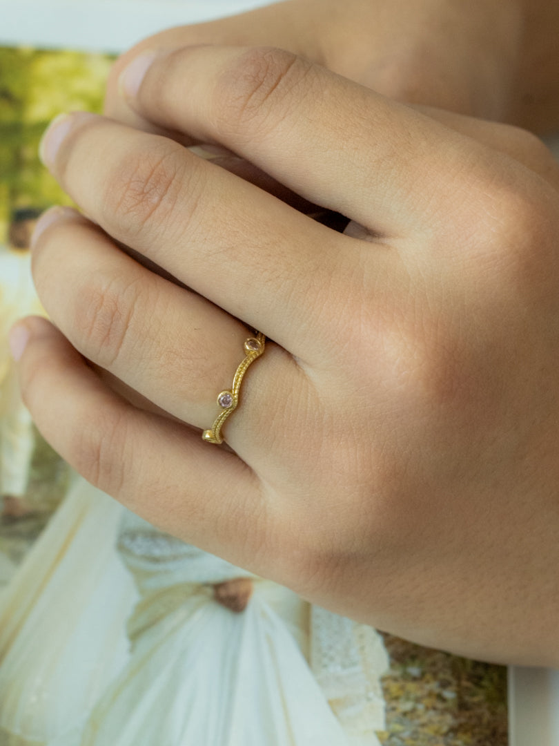 Wavy Spark Brass Adjustable Ring (Anti Tarnish)