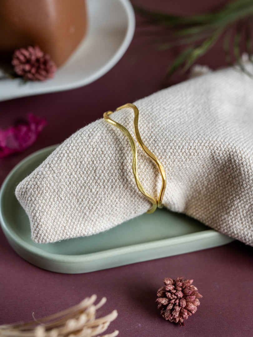 Undulate Brass Bracelet (Anti Tarnish) Adjustable