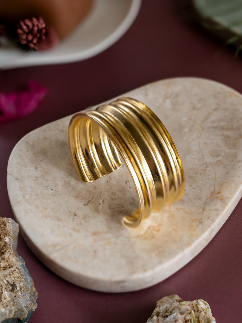 Slashes Statement Brass Bracelet (Anti Tarnish)