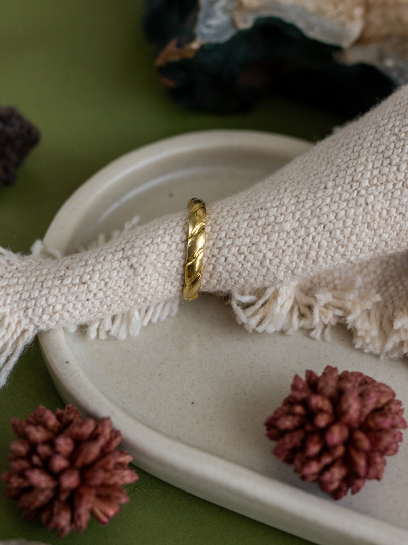 Twine Brass Ring Adjustable (Anti Tarnish)