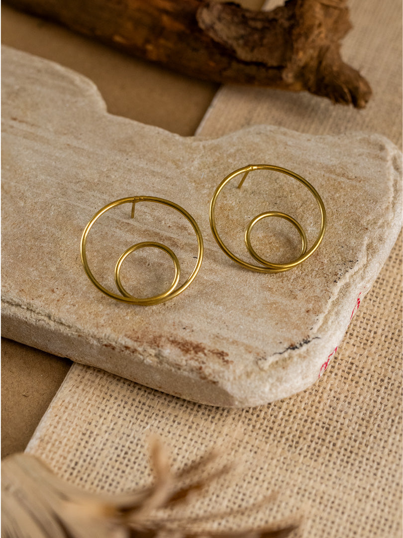 Golmaya Brass Earring (Anti Tarnish)