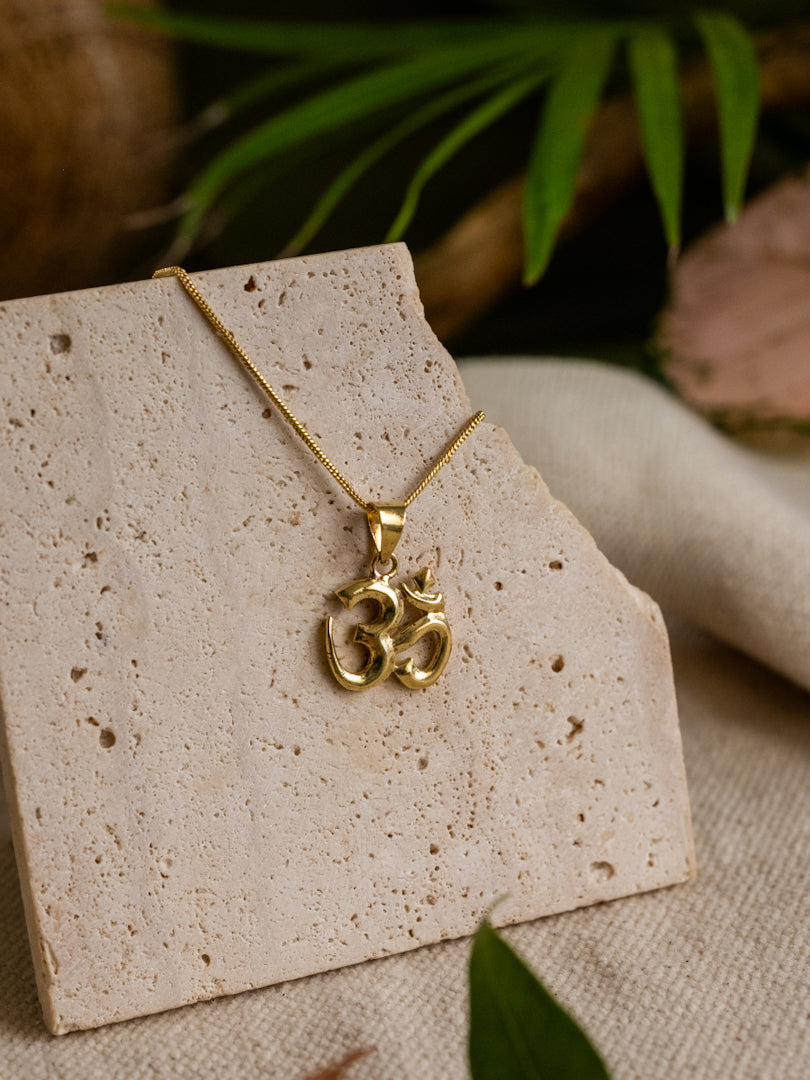 Om Symbol Brass Necklace (Anti Tarnish)