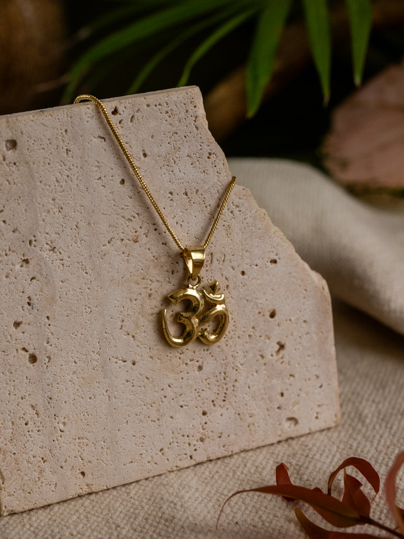 Om Symbol Brass Necklace (Anti Tarnish)