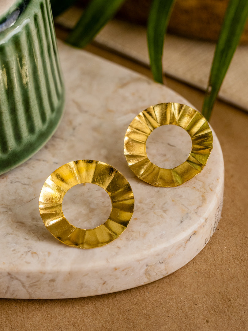 Pleated Circle Brass Earring (Anti Tarnish)