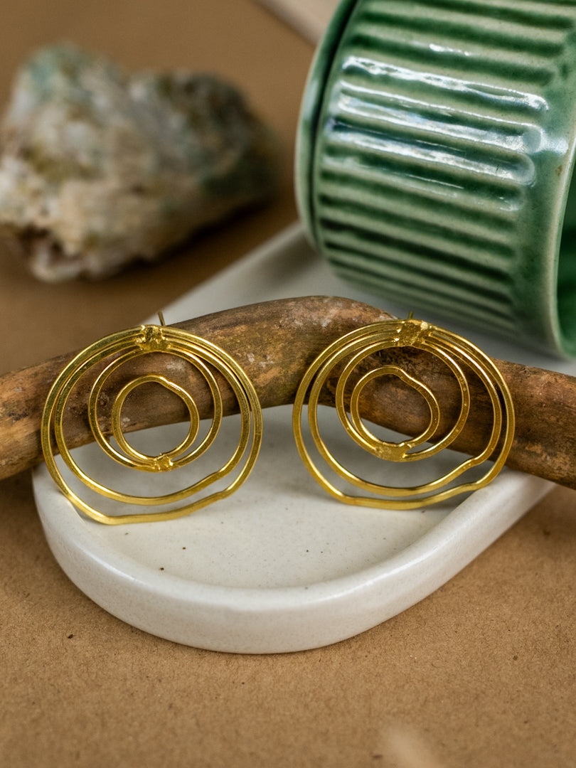Gol Gol Abstract Brass Earring (Anti Tarnish)