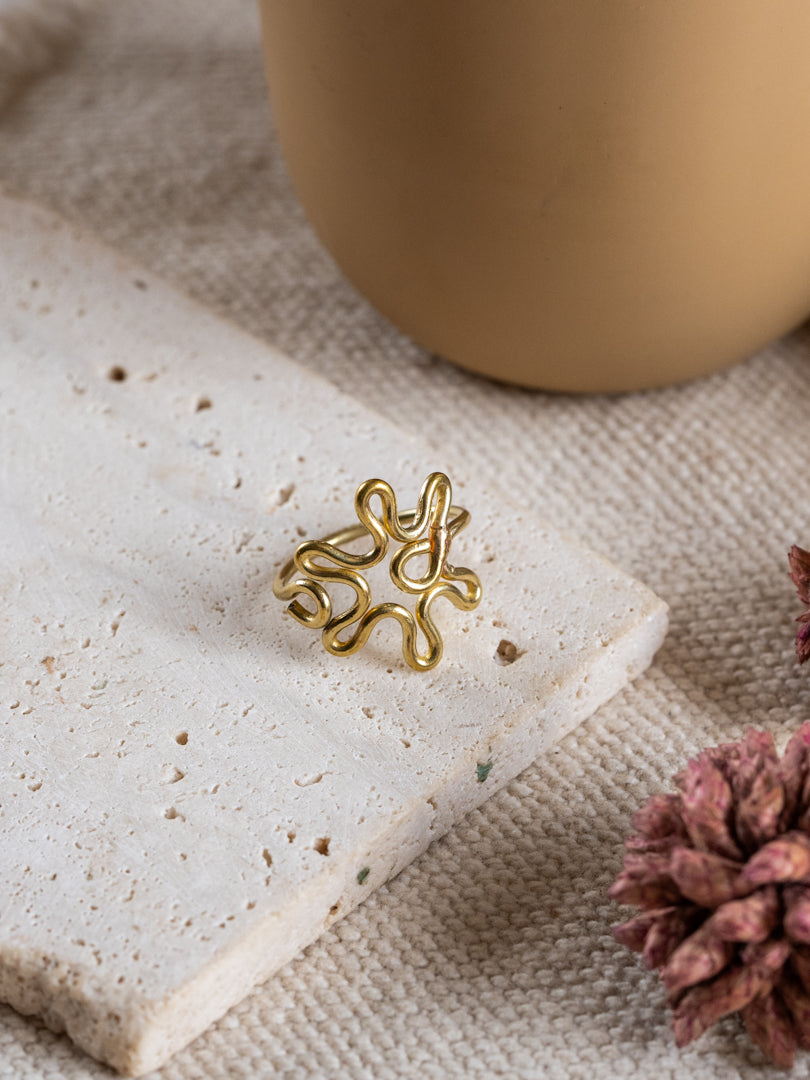 Molten Flower Brass Ring (Adjustable, Anti-Tarnish)