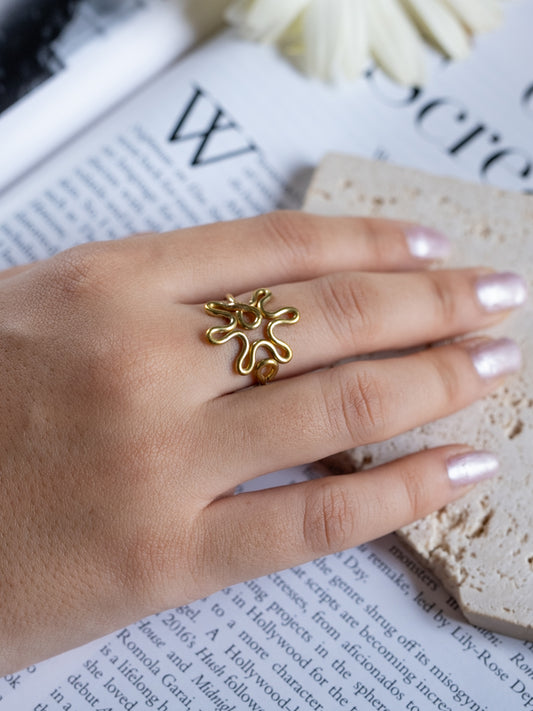 Molten Flower Brass Ring (Adjustable, Anti-Tarnish)