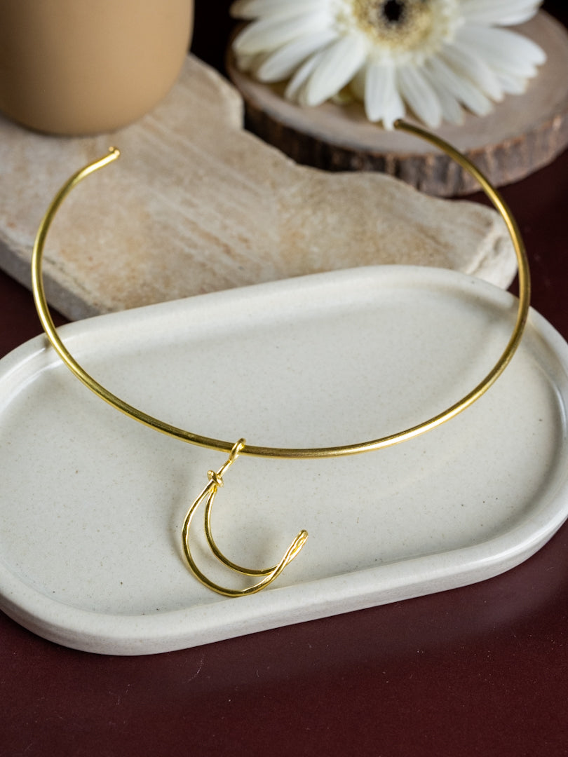 Luna Curve Brass Adjustable Choker (Anti Tarnish)
